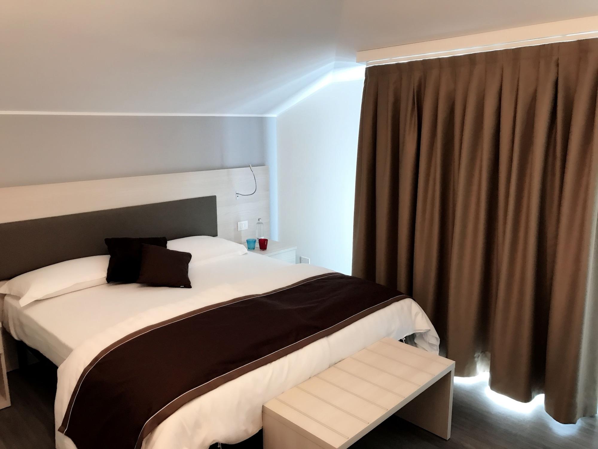 Hotel Dogana Sirmione Ngoại thất bức ảnh