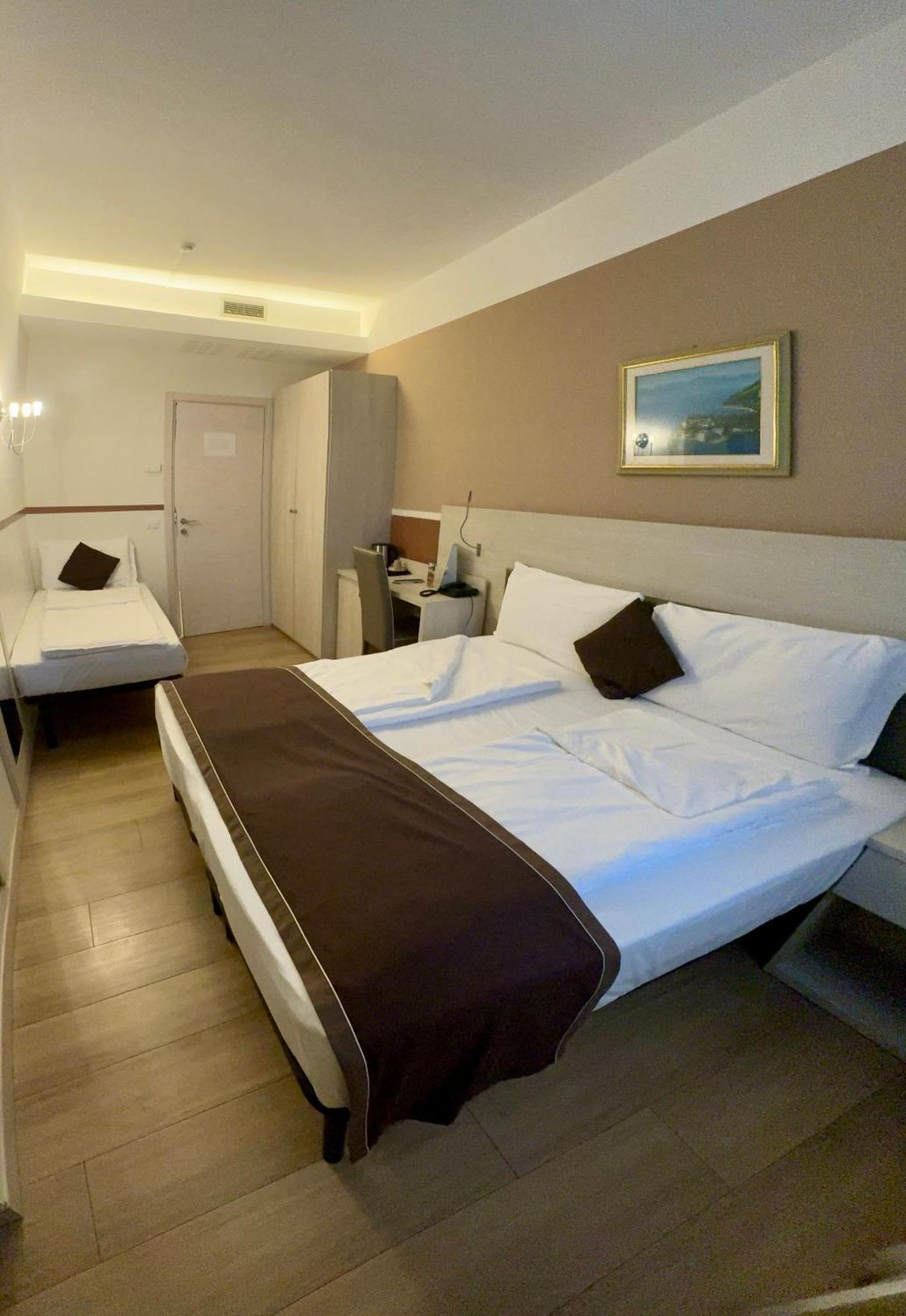Hotel Dogana Sirmione Ngoại thất bức ảnh